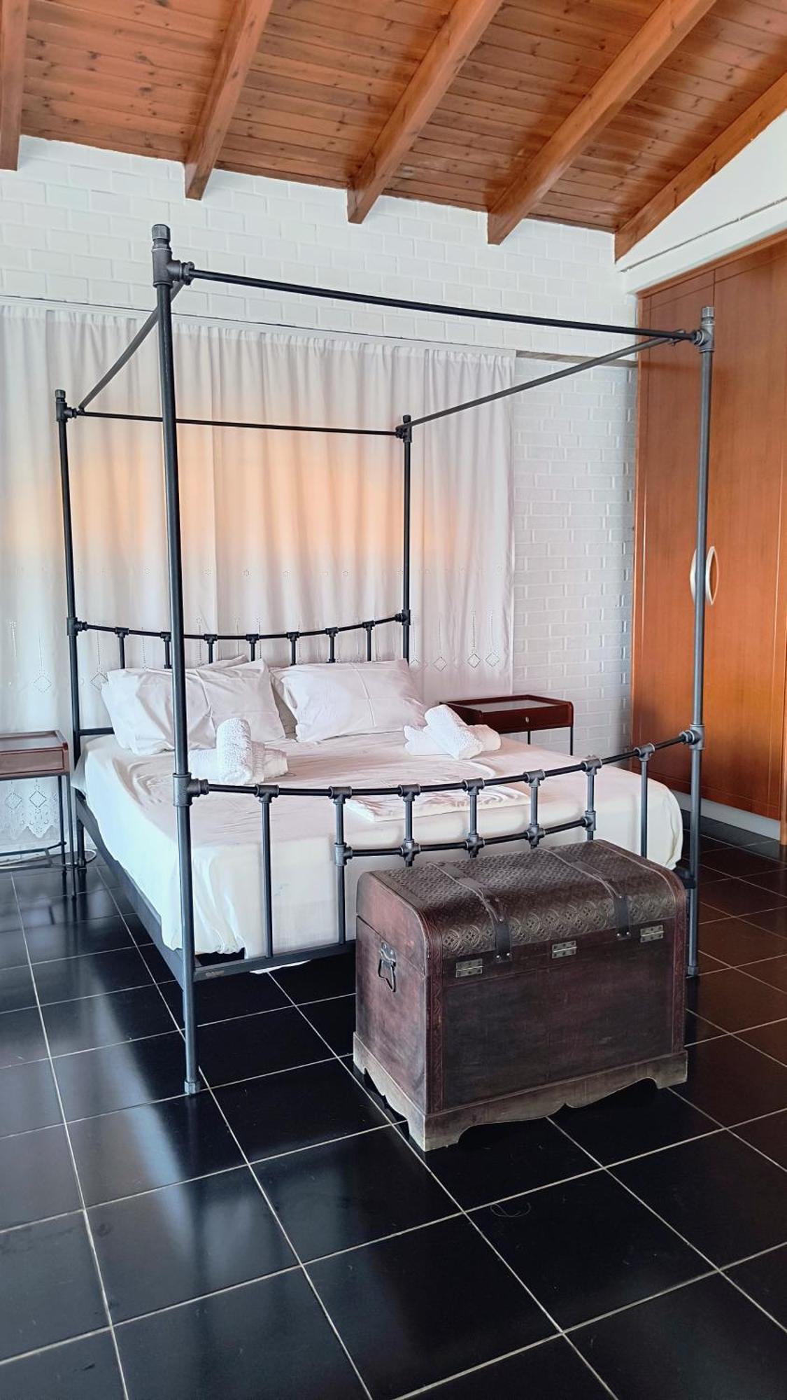 Polyxeni Apartments & Rooms เคพาโร ภายนอก รูปภาพ
