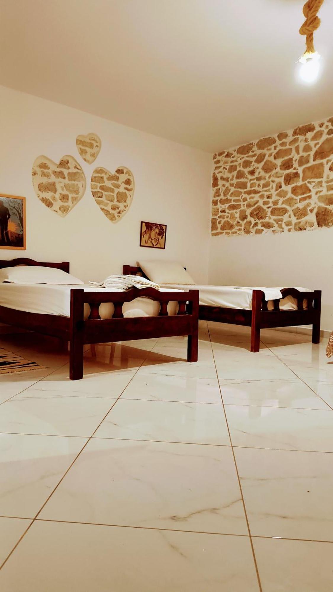 Polyxeni Apartments & Rooms เคพาโร ภายนอก รูปภาพ