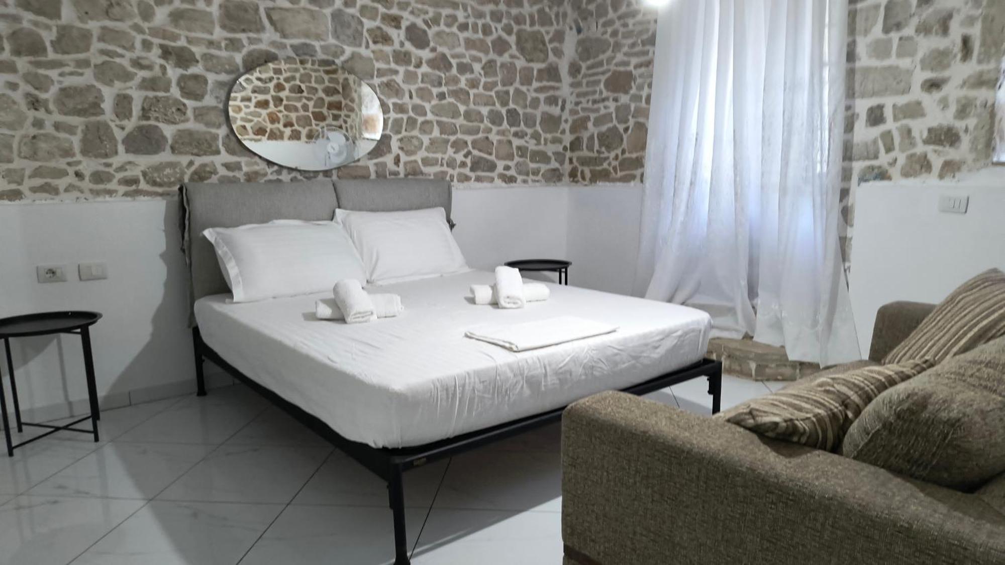 Polyxeni Apartments & Rooms เคพาโร ภายนอก รูปภาพ