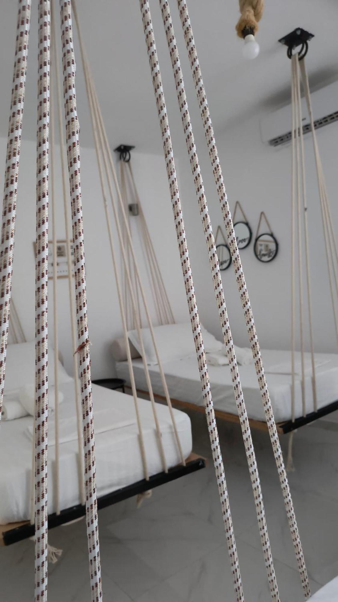 Polyxeni Apartments & Rooms เคพาโร ภายนอก รูปภาพ